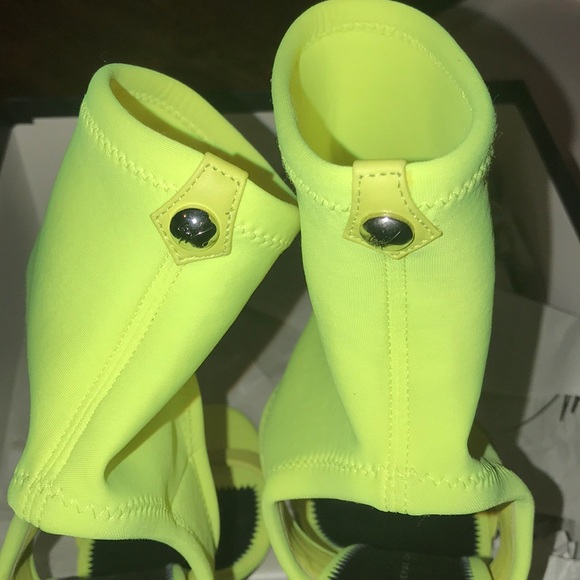 Giuseppe Zanotti ankle cuff sandals neoprene 39 - Picture 3 of 9